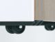 Rollcontainer mit 3 Metall-Schubfchern und Utensilienschubfach, Metall-Rollschubfhrung, Zentralverriegelung, verdeckte Doppel-Lenkrollen, 438x800x565, Ahorn/Wei